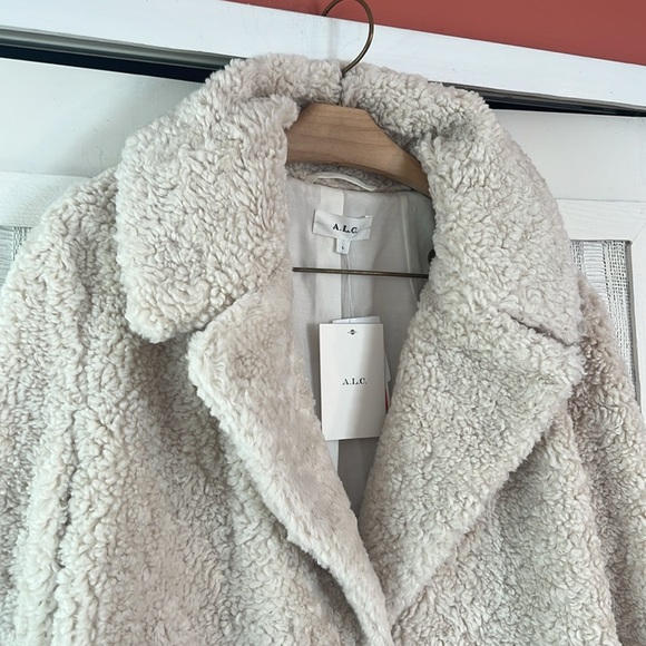 A.L.C. Faux Fur Stone Coat cream Teddy Bear Style Sz L NWT - Picture 9 of 12